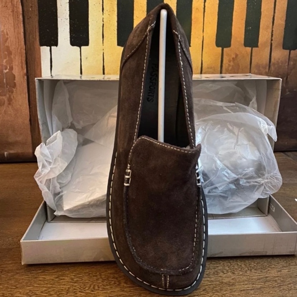 Women’s suede loafers